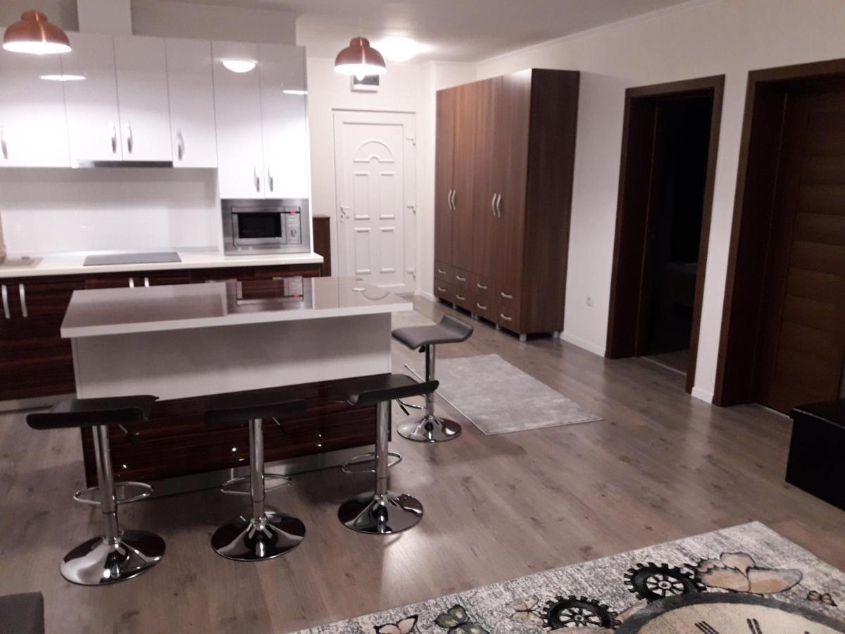 Mira Apartman Дебрецен Екстер'єр фото